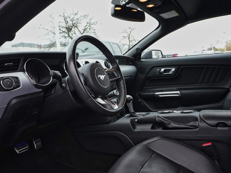 2015 Ford Mustang Conv GT Premium | 5.0L | AUTO | NAV | LOW KMS!!