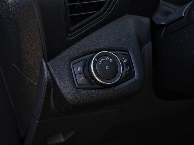 2019 Ford Escape SEL | 4WD | 1.5L | NAV | PWR LIFTGATE | ACTIVE X