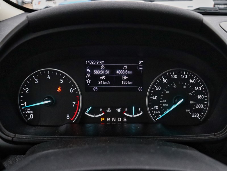 2022 Ford EcoSport SE | 4WD | 2.0L | NAV | REAR CAM | HTD SEATS | 17s