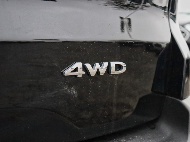 2022 Ford EcoSport SE | 4WD | 2.0L | NAV | REAR CAM | HTD SEATS | 17s