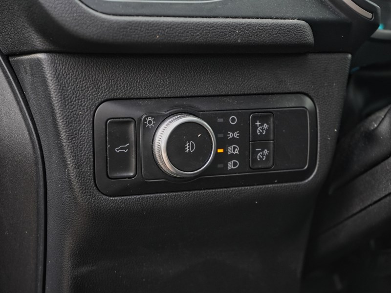 2022 Ford Escape SEL | AWD | 1.5L | ROOF | NAV | HTD STR WHL