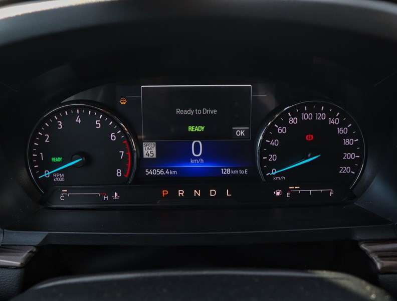 2022 Ford Explorer Limited | 4WD | HYBRID | NAV | ROOF | TOW | 360