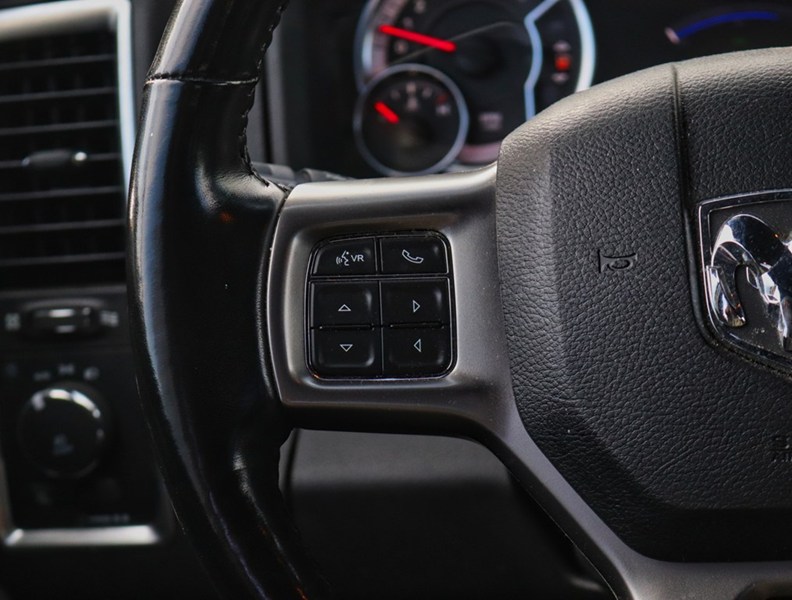 2022 RAM 1500 Classic Warlock | 4X4 | 5.7L |NAV| HTD STR WHL| PREM SOUND