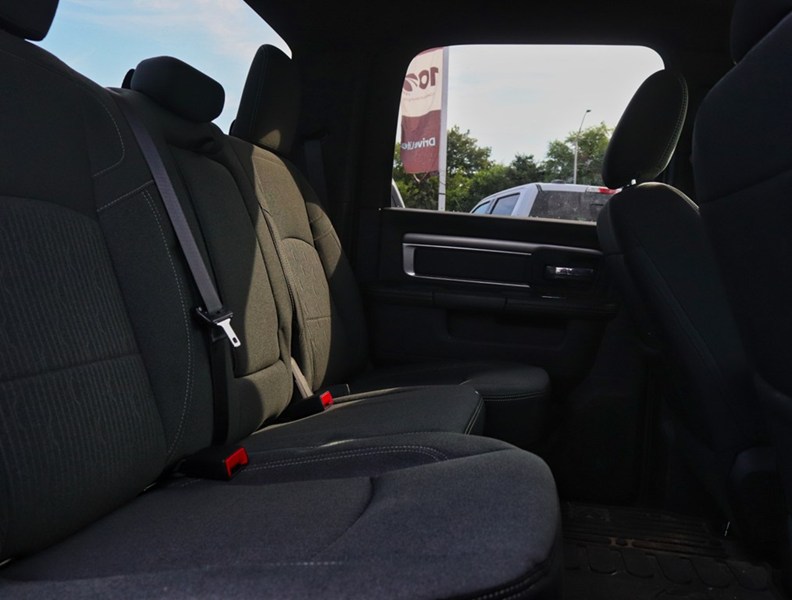 2022 RAM 1500 Classic Warlock | 4X4 | 5.7L |NAV| HTD STR WHL| PREM SOUND