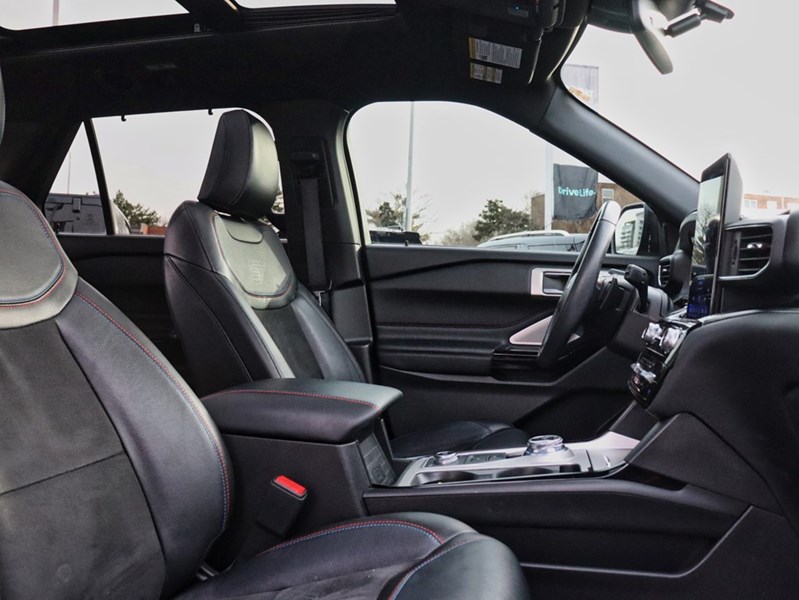 2023 Ford Explorer ST | 4WD | ROOF | NAV | 360 | TOW | 21s