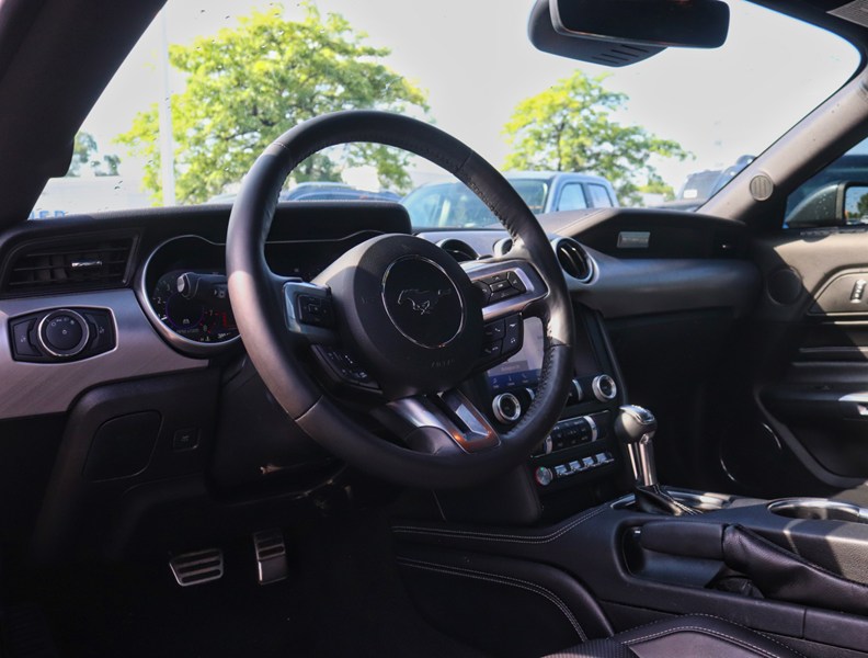 2023 Ford Mustang EcoBoost Premium | 2.3L | 201A | AUTO | NAV | LEAT