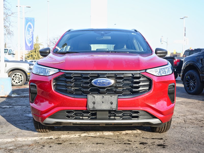 2024 Ford Escape ST-Line | AWD | 1.5L | ROOF | HTD STR WHL | BLIS