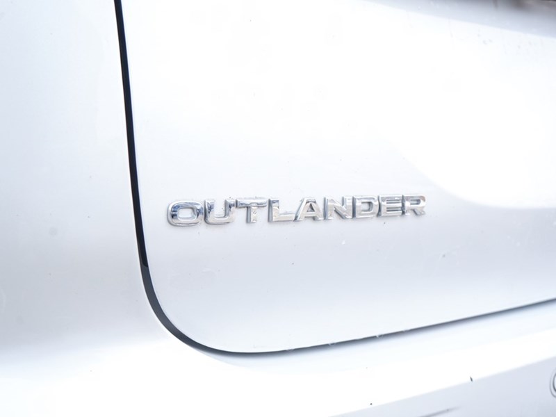 2024 Mitsubishi Outlander GT S-AWC | ONE OWNER | ACCIDENT FREE