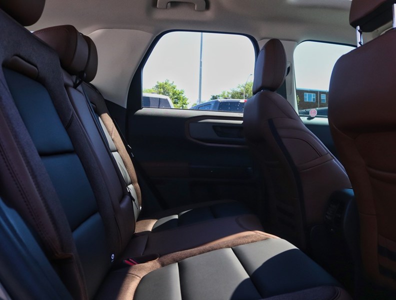 2026 Ford Bronco Sport Outer Banks | 4X4 | 1.5L | TECH PKG | ROOF