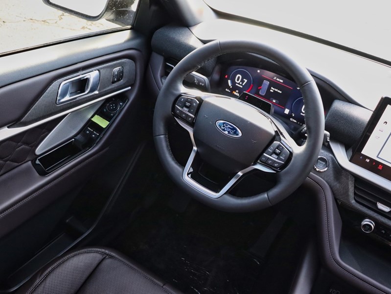 2026 Ford Explorer Platinum | 4WD | LUX LEATHER | PREM 21s