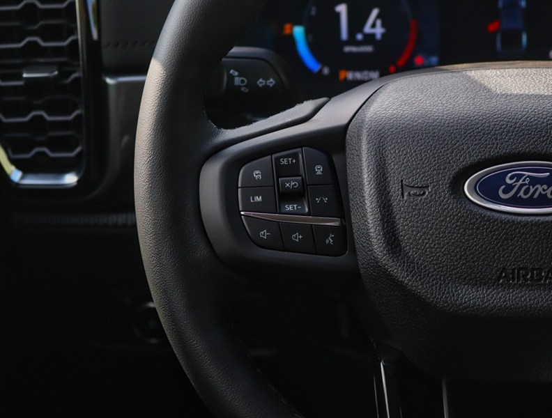 2026 Ford Ranger LARIAT | 4X4 | 2.3L | 500A|BLK PKG |R BRDS |TOW PK