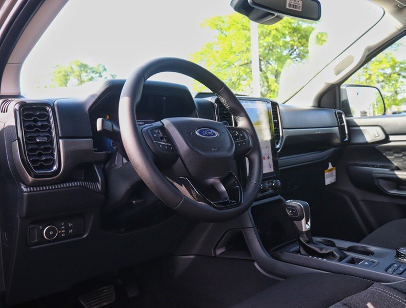 2026 Ford Ranger XLT | 4X4 | 2.3L | 300A | RUNN BRDS | TOW PKG