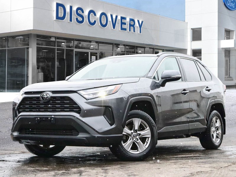 2022 Toyota RAV4 XLE | AWD | 2.5L | ROOF | HTD STR WHL |ADPTV CRUIS
