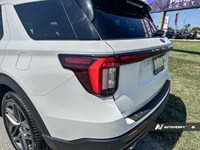 2026 Ford Explorer ST 4WD
