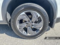 2024 Nissan Rogue AWD SV Moonroof