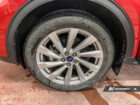 2022 Ford Escape Titanium Hybrid AWD