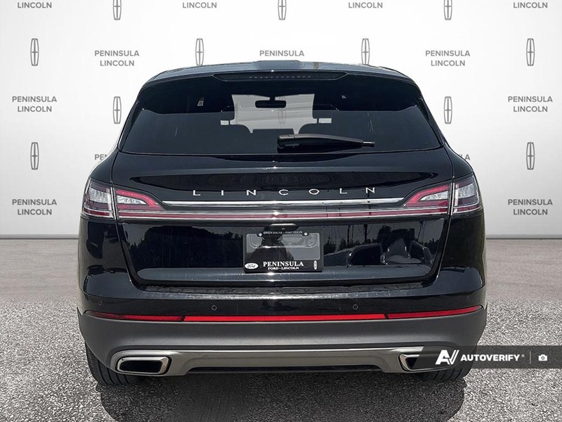 2022 Lincoln Nautilus Reserve AWD