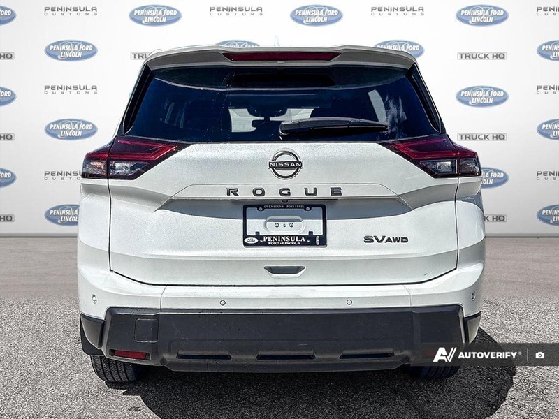 2024 Nissan Rogue AWD SV Moonroof