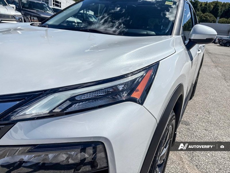 2024 Nissan Rogue AWD SV Moonroof