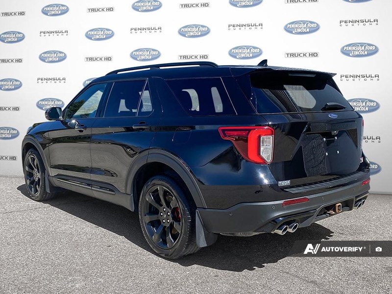 2022 Ford Explorer ST 4WD