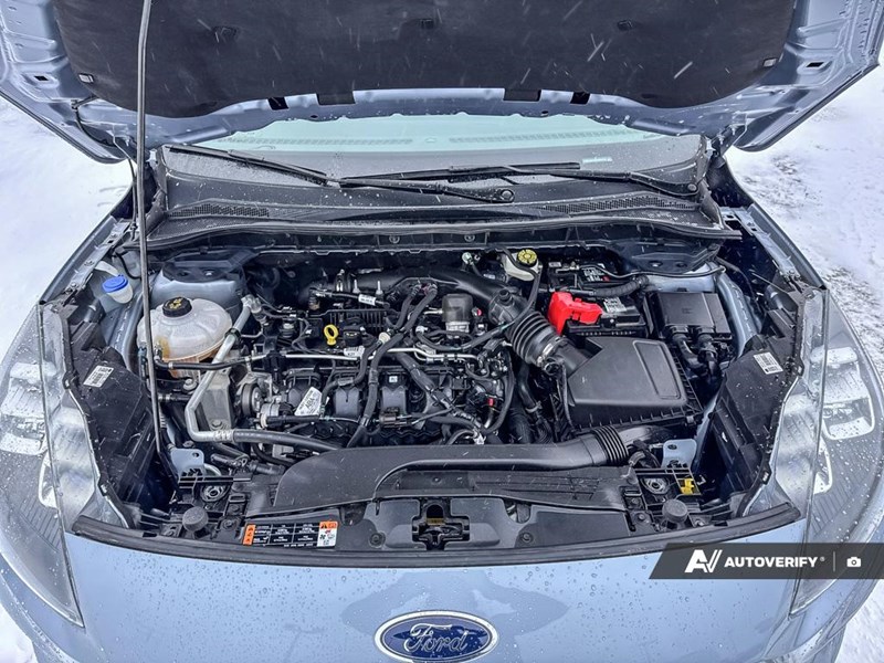 2022 Ford Escape Titanium AWD