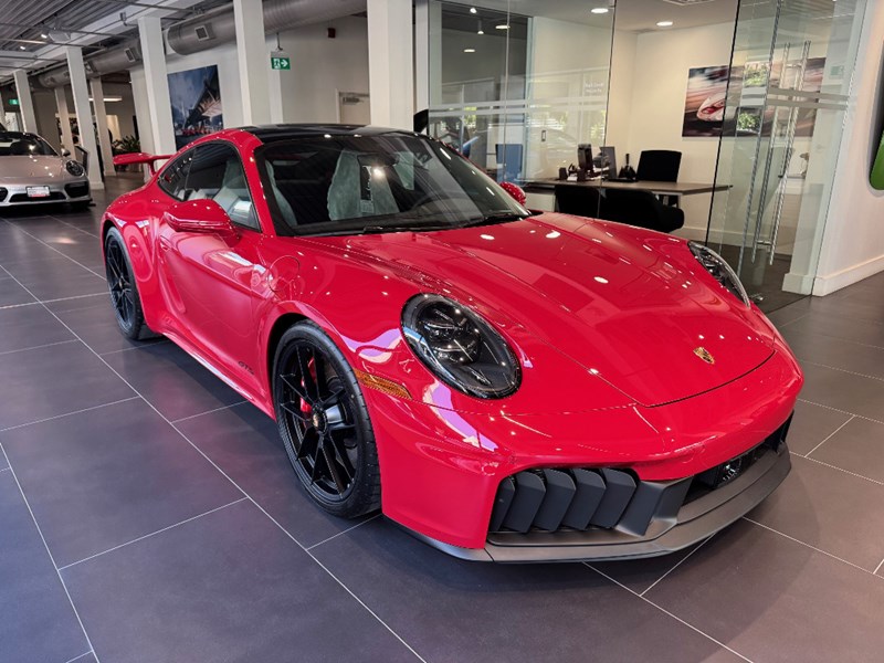 2025 Porsche 911 Carrera GTS Coupe