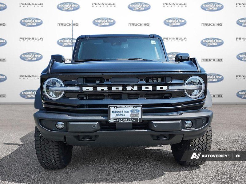 2026 Ford Bronco Outer Banks 4 Door 4x4