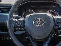 2020 Toyota RAV4 LE FWD