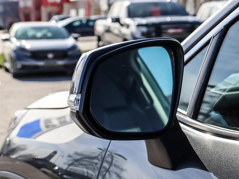 2020 Toyota RAV4 LE FWD