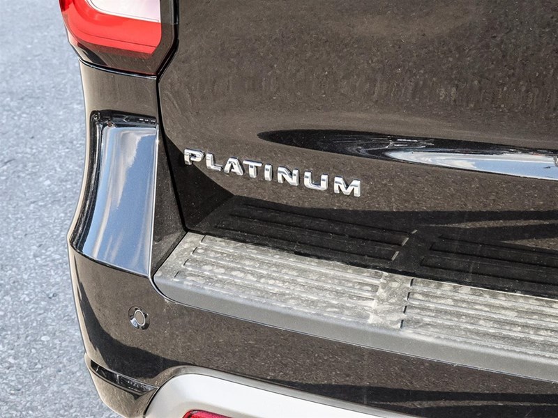 2024 Ford Expedition Max Platinum Max 4x4| BLUE CRUISE| 2ND ROW CAPTAINS