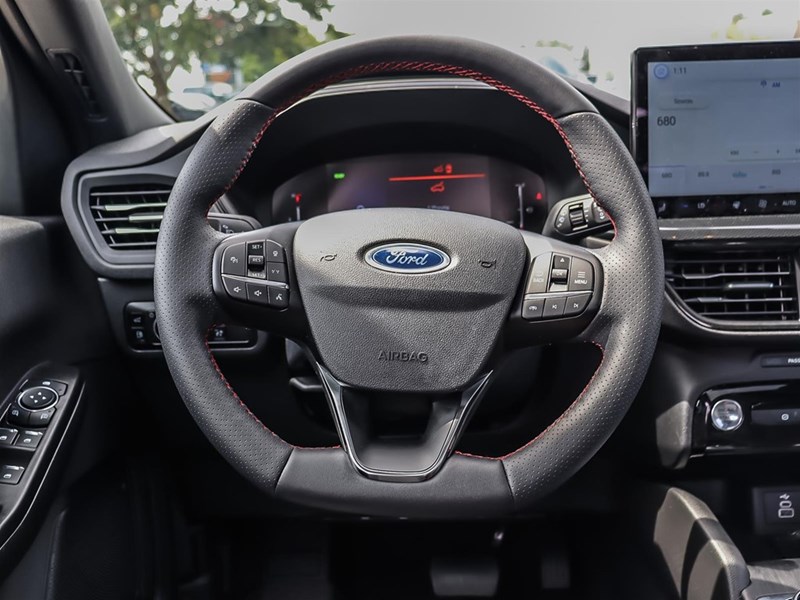 2025 Ford Escape ST-Line AWD HEV