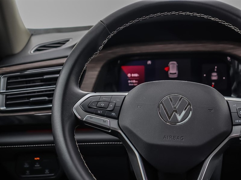 2025 Volkswagen Atlas SOLD!!  Highline 2.0 TSI 4MOTION