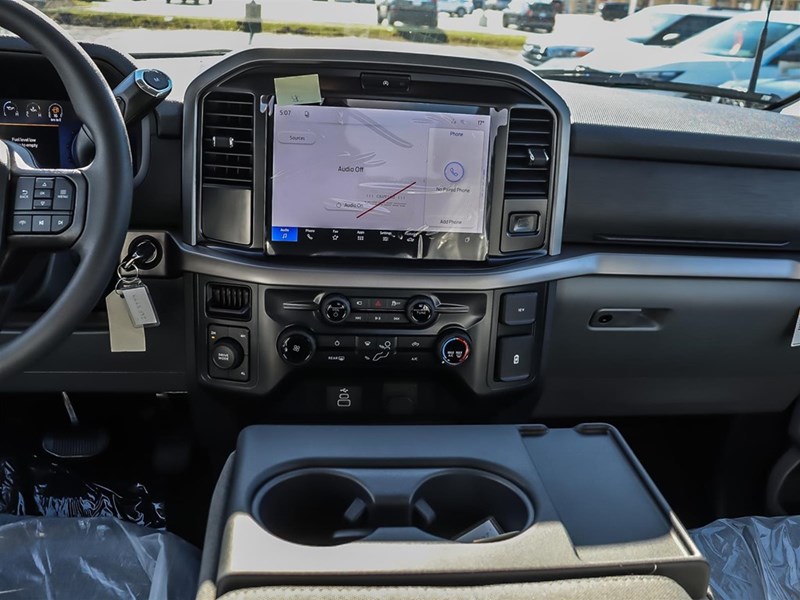 2026 Ford F-150 XLT 4WD SuperCrew 5.5' Box