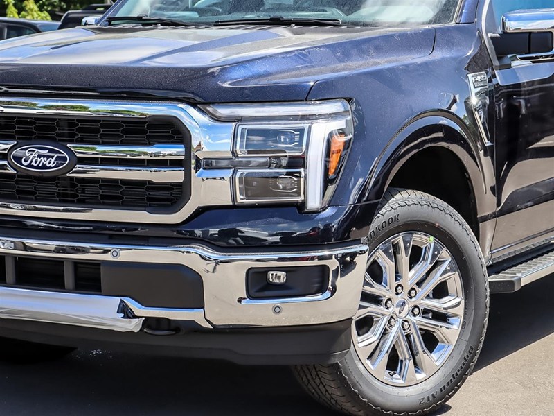 2026 Ford F-150 LARIAT 4WD SuperCrew 5.5' Box