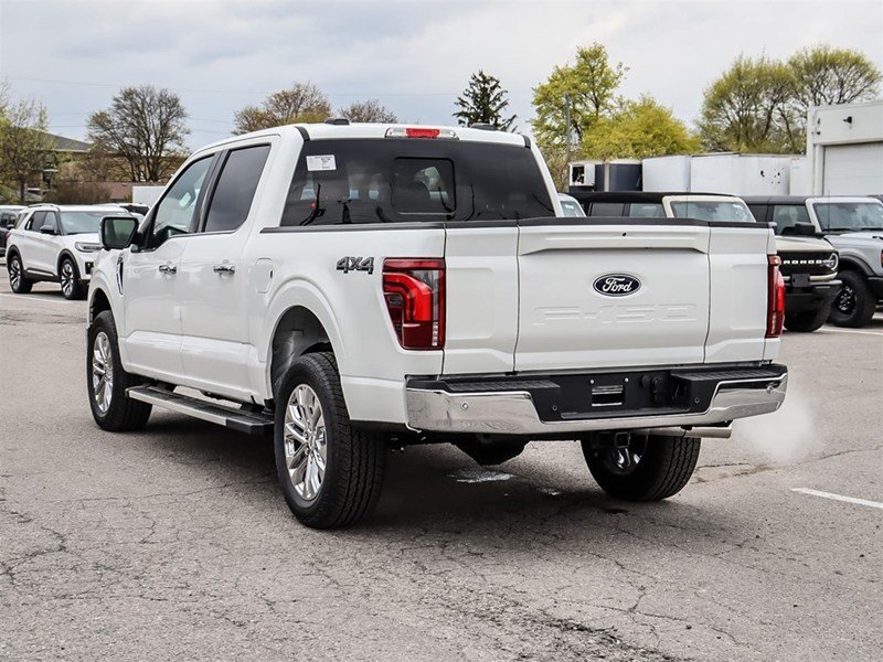 2026 Ford F-150 LARIAT 4WD SuperCrew 5.5' Box
