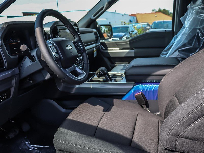 2026 Ford F-150 LARIAT 4WD SuperCrew 5.5' Box