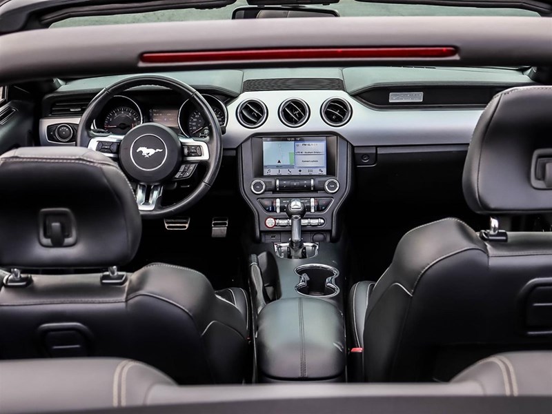 2017 Ford Mustang 2dr Conv EcoBoost Premium