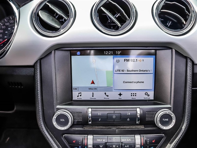 2017 Ford Mustang 2dr Conv EcoBoost Premium