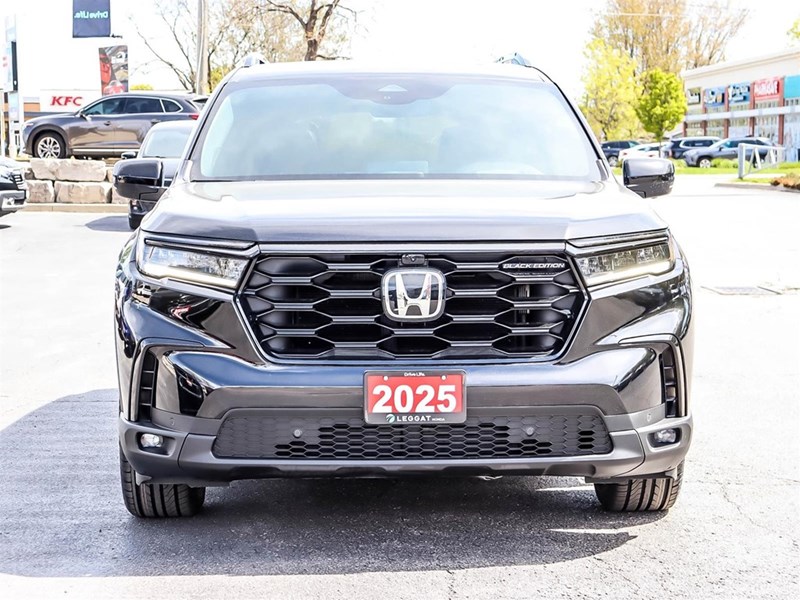 2025 Honda Pilot Black Edition AWD