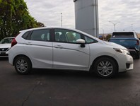 2016 Honda Fit 5dr HB CVT LX