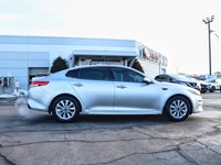 2018 Kia Optima EX | Heated Seats | Backup Camera | Leather