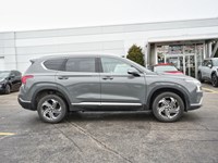 2022 Hyundai Santa Fe Preferred AWD | Sunroof | No Accidents | Carplay