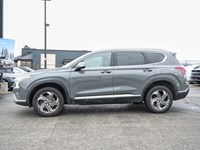 2022 Hyundai Santa Fe Preferred AWD | Sunroof | No Accidents | Carplay