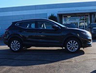 2023 Nissan Qashqai AWD SV CVT