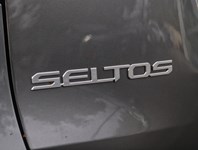 2025 Kia Seltos EX AWD