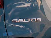 2025 Kia Seltos LX FWD
