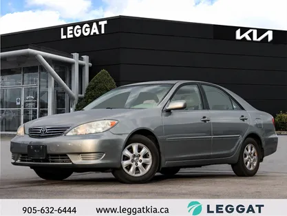 2005 Toyota Camry LE LEATHER V6/SAFETY/ELDERLY OWNER/MINT