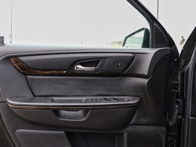 2016 GMC Acadia AWD 4dr Denali