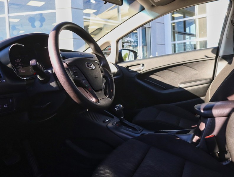 2016 Kia Forte 4dr Sdn Auto LX+