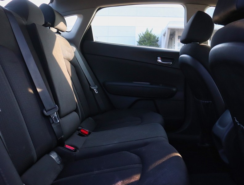 2016 Kia Optima 4dr Sdn LX